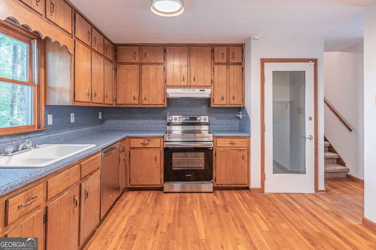 311 NATALIE DR