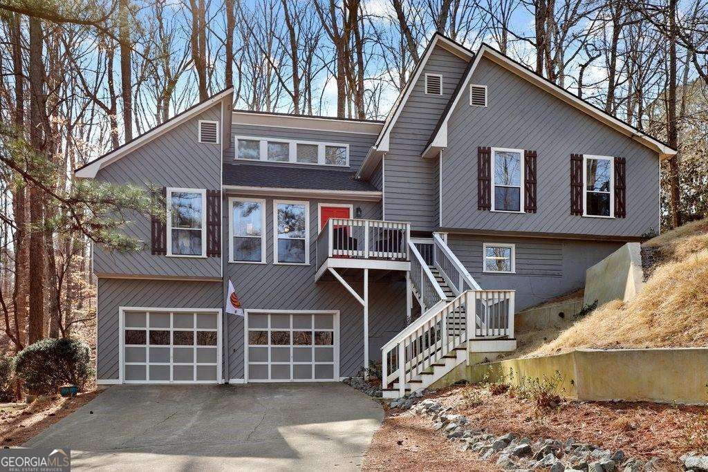 Photo of 4186 Nashoba Drive NE, Roswell, GA 30075 (MLS # 10678954)