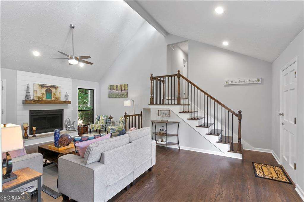 Photo of 4186 Nashoba Drive NE, Roswell, GA 30075 (MLS # 10678954)