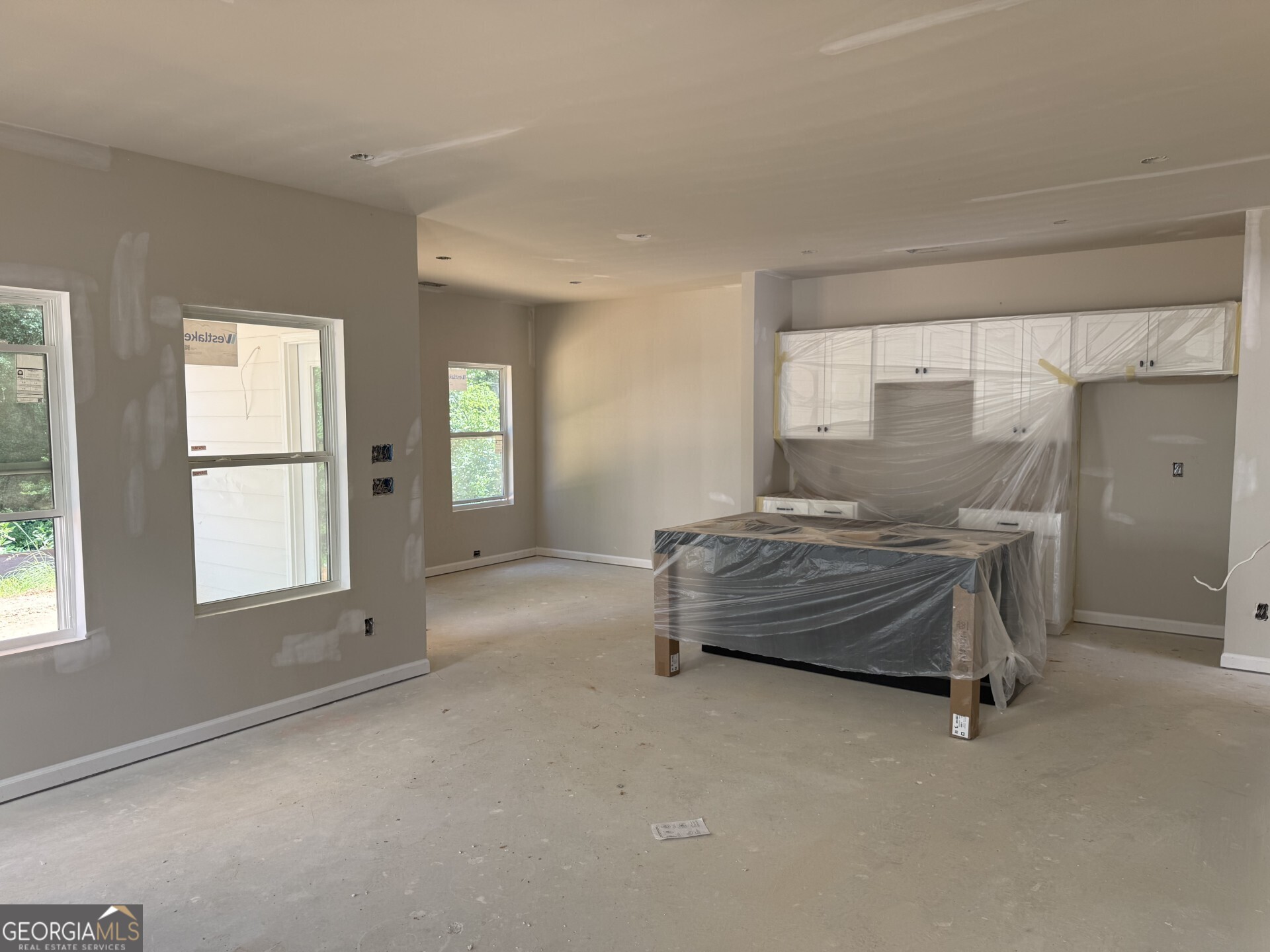 2030 Linda DR