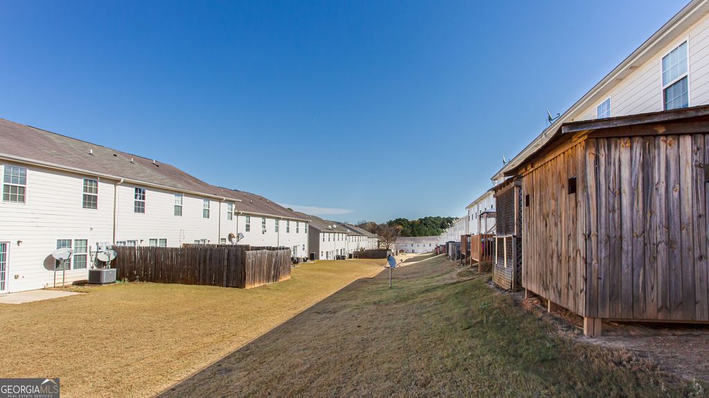 Photo of 690 Georgetown Lane, Jonesboro, GA 30236 (MLS # 10649016)