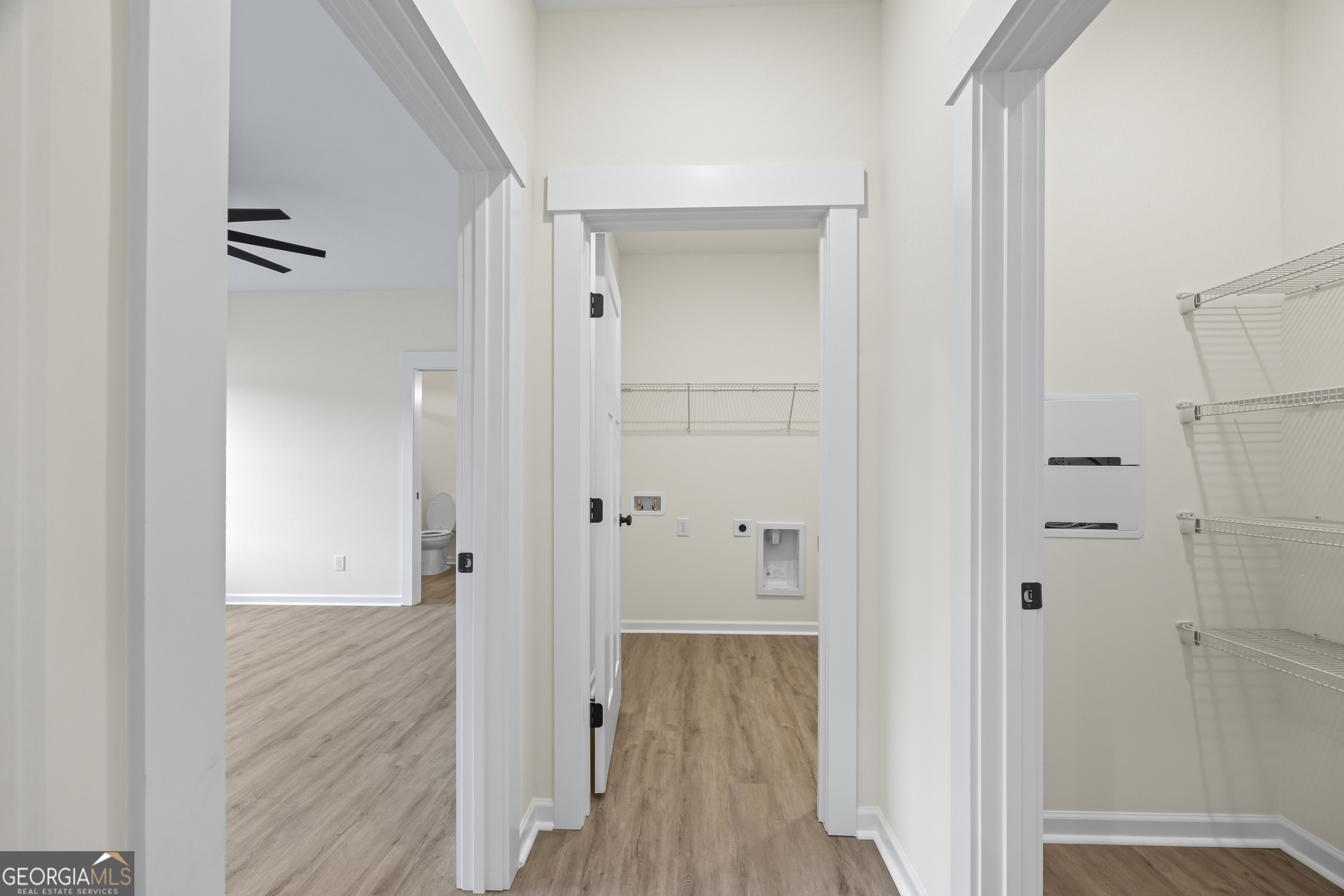 Toccoa, Georgia 30577, United States, 3 Bedrooms Bedrooms, ,2 BathroomsBathrooms,Residential,Active,8325