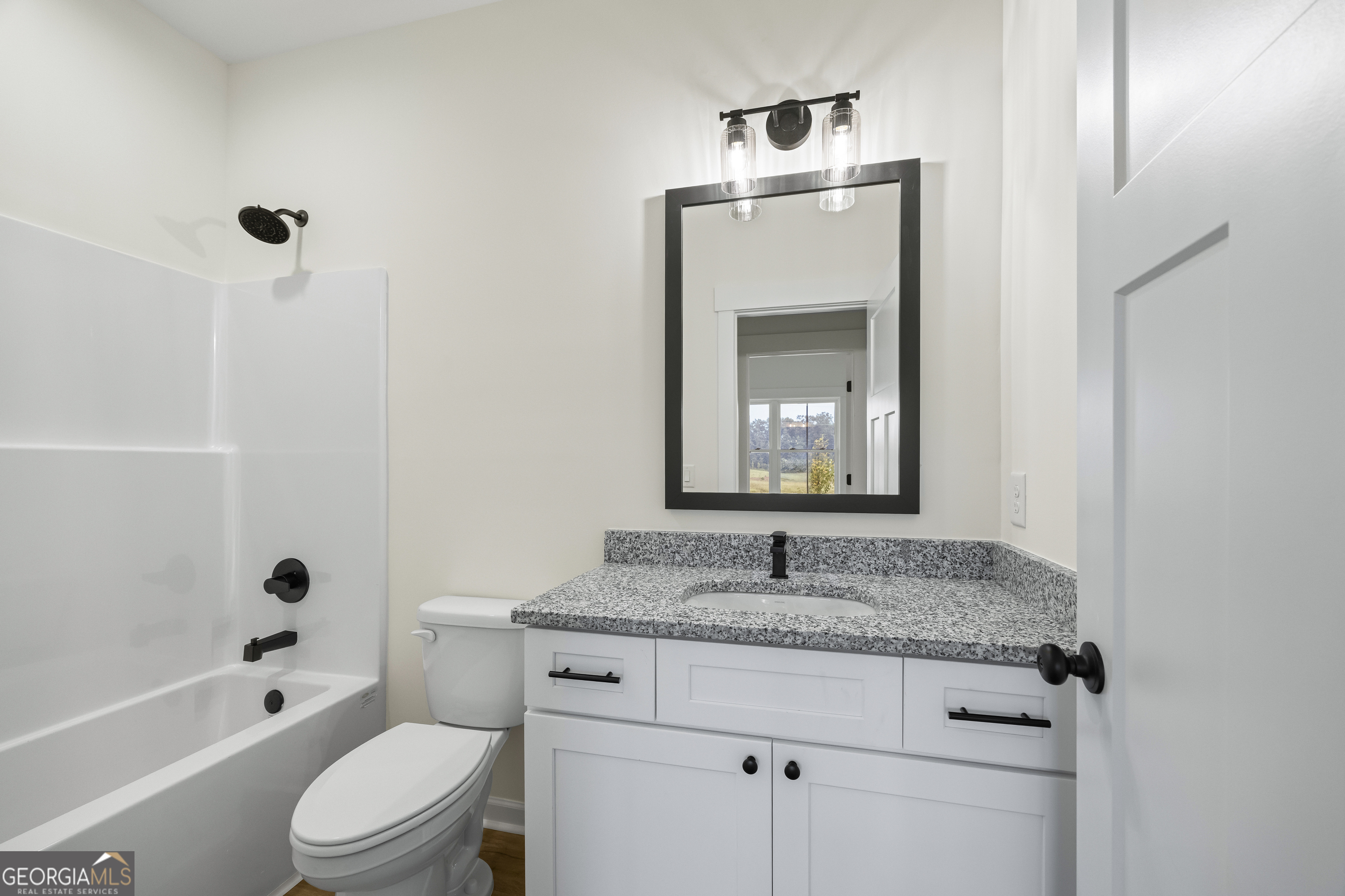 Toccoa, Georgia 30577, United States, 3 Bedrooms Bedrooms, ,2 BathroomsBathrooms,Residential,Active,8325