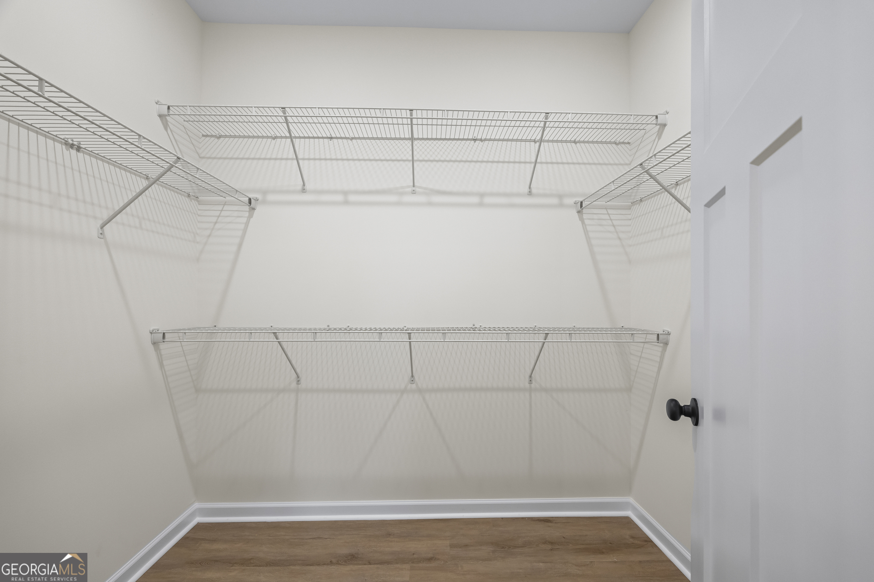 Toccoa, Georgia 30577, United States, 3 Bedrooms Bedrooms, ,2 BathroomsBathrooms,Residential,Active,8325