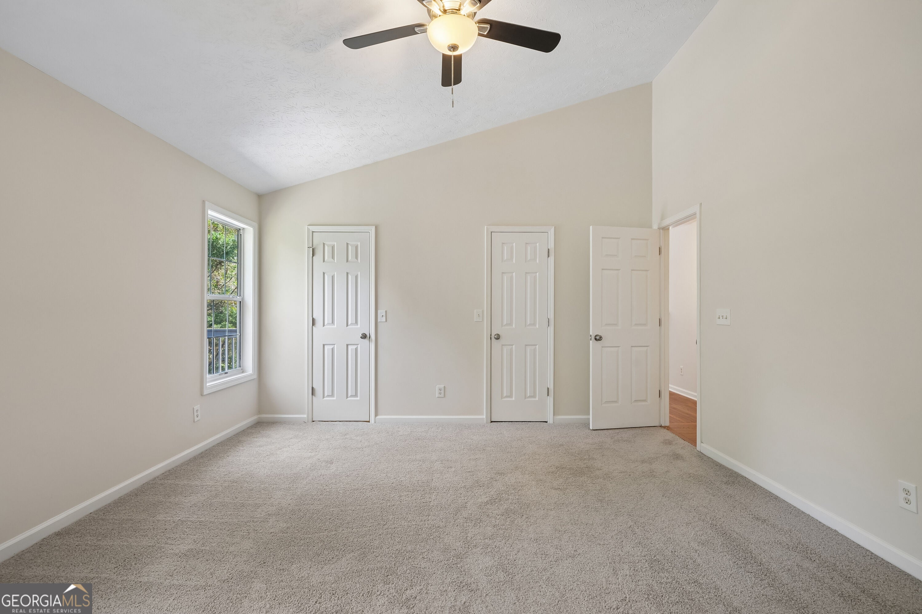 3493 Dunbar LN