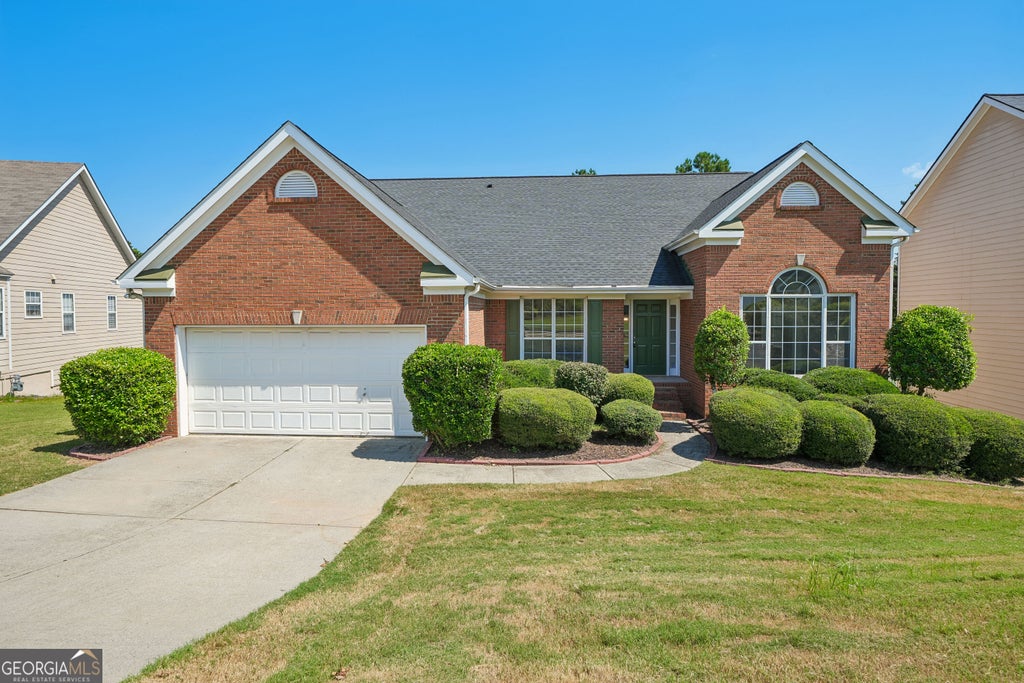 Photo of 3493 Dunbar Lane, Suwanee, GA 30024 (MLS # 10854094)