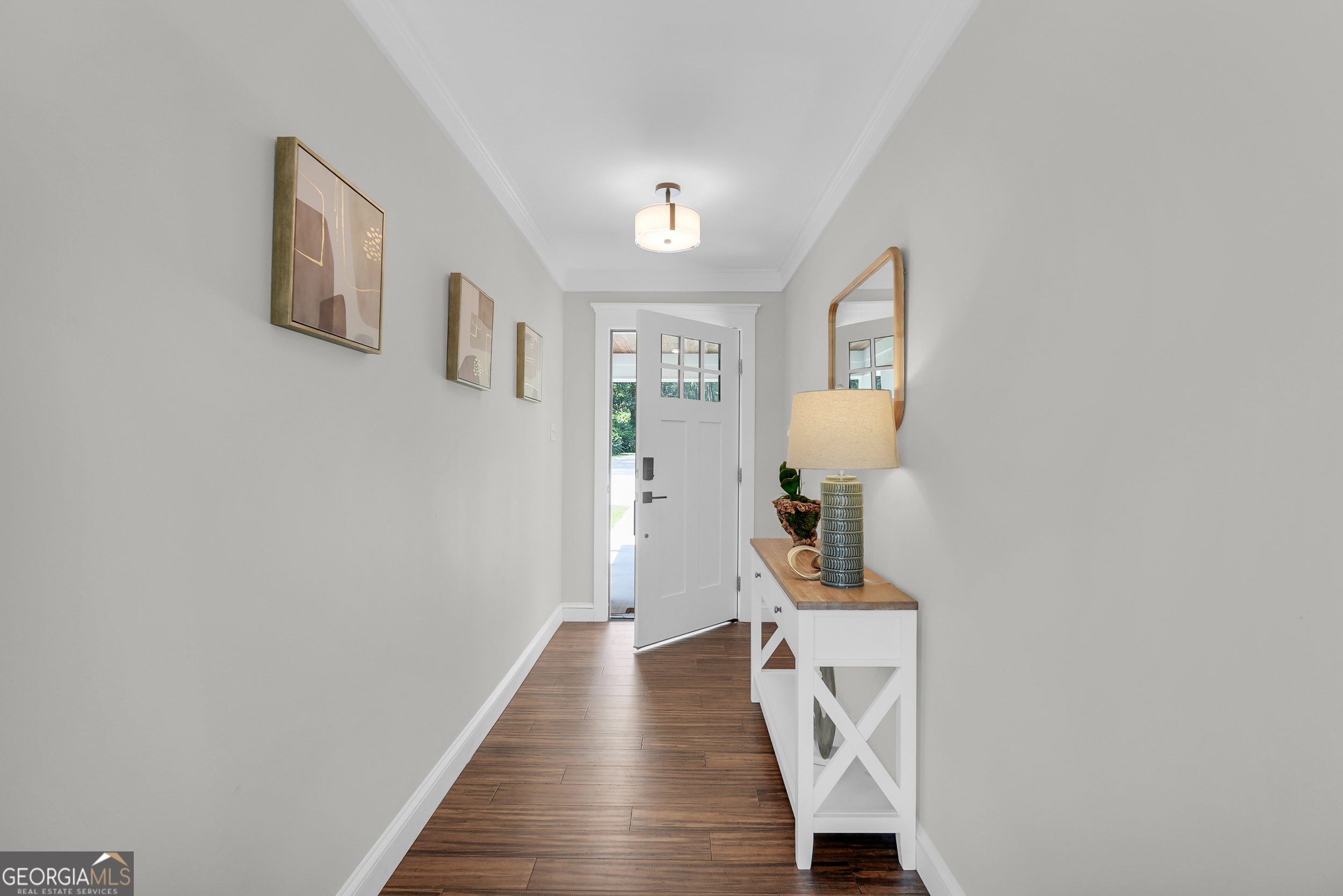535 Edgewater RD