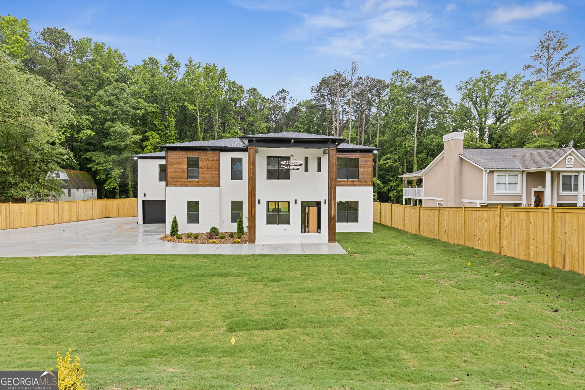 1349 Oak Road