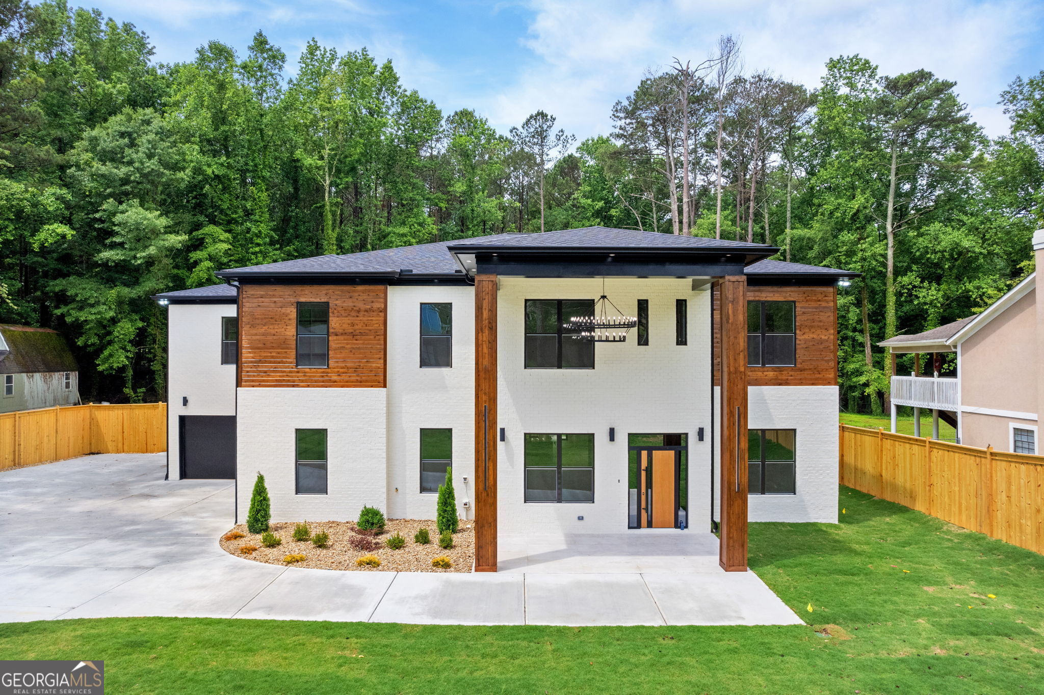 1349 Oak Road