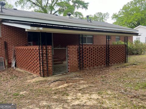 A home in Barnesville