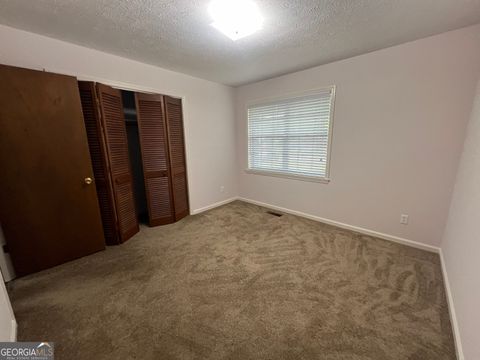 A home in Barnesville