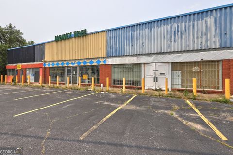 4527 Jonesboro RD Forest Park GA 30297