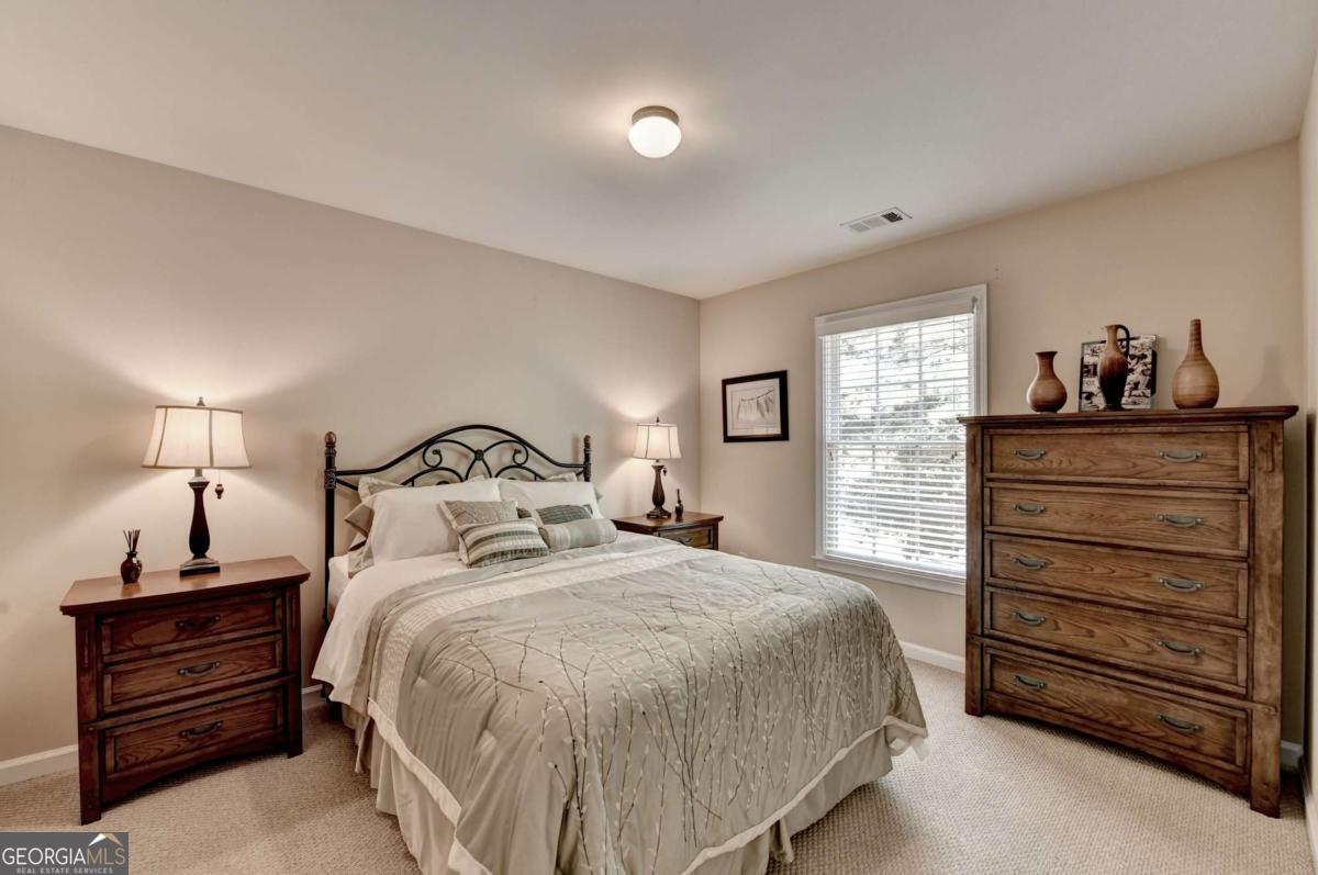 Hampton Golf Village - Residential