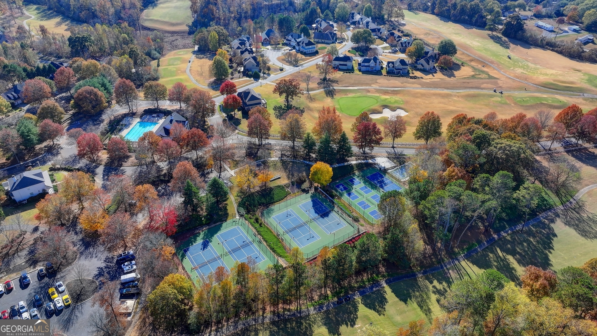 Hampton Golf Village - Residential