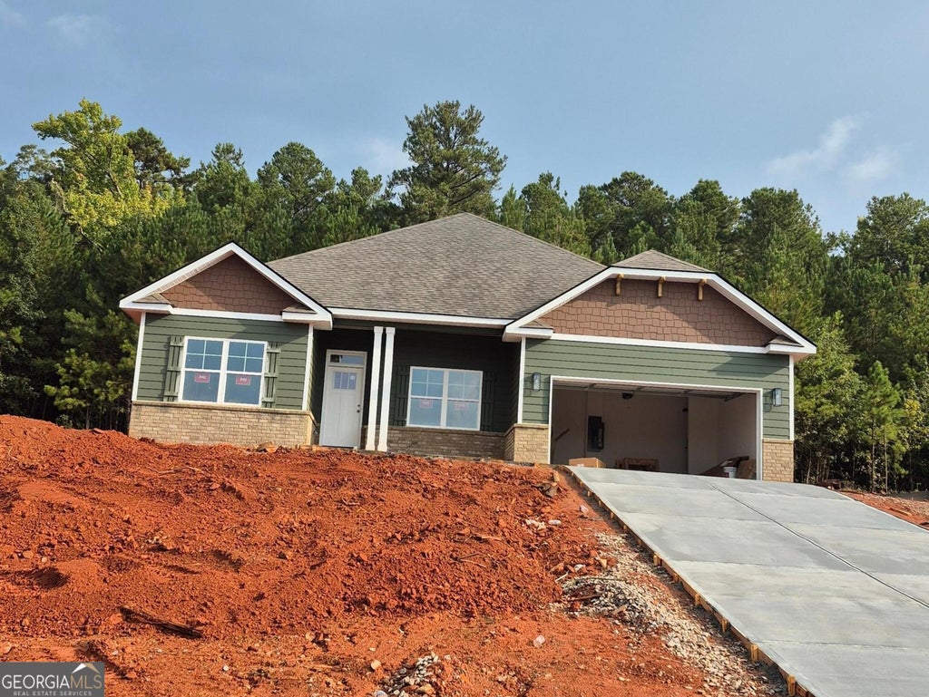 Photo of 1106 Stiles Xing, Spalding, GA 30223 (MLS # 10867137)
