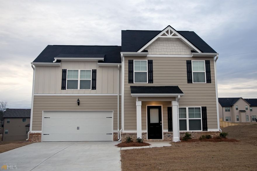 ***NEW CONSTRUCTION***** Move in ready The modern open concept design of the Jackson allows families to easily spend time together or spread out. Upstairs you'll find three bedrooms and the spacious owner's suite.  The Jackson is a brand new home design by Liberty Communities! With 3 bedrooms and 2.5 baths this open concept plan offers the space you and your family need to easily unwind or entertain.  Home information, including pricing, included features and availability are subject to change prior to sale without notice or obligation. Square footage dimensions are approximate. Sample Elevation shown