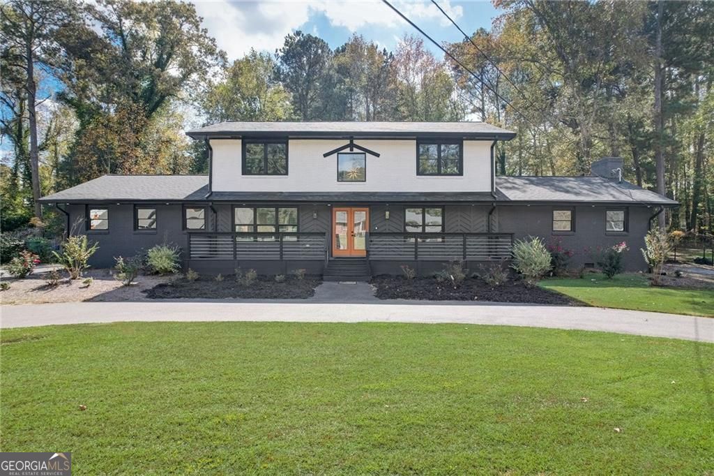 Photo of 3202 Kingsdale Drive SW, Atlanta, GA 30311 (MLS # 10689653)