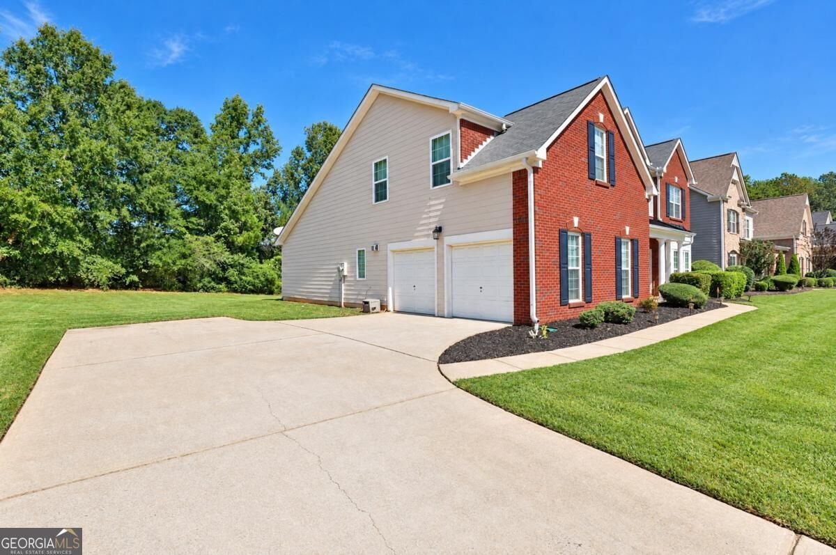 1324 Darian Ln