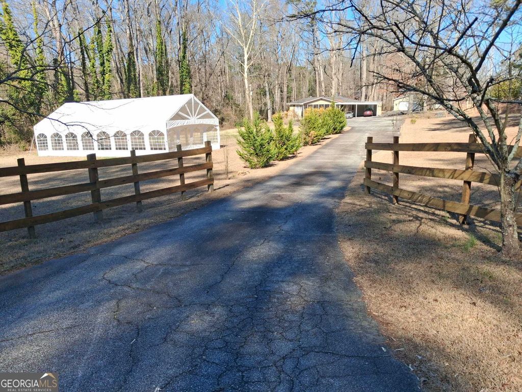 Photo of 5110 Hill Road, Powder Springs, GA 30127 (MLS # 10702890)