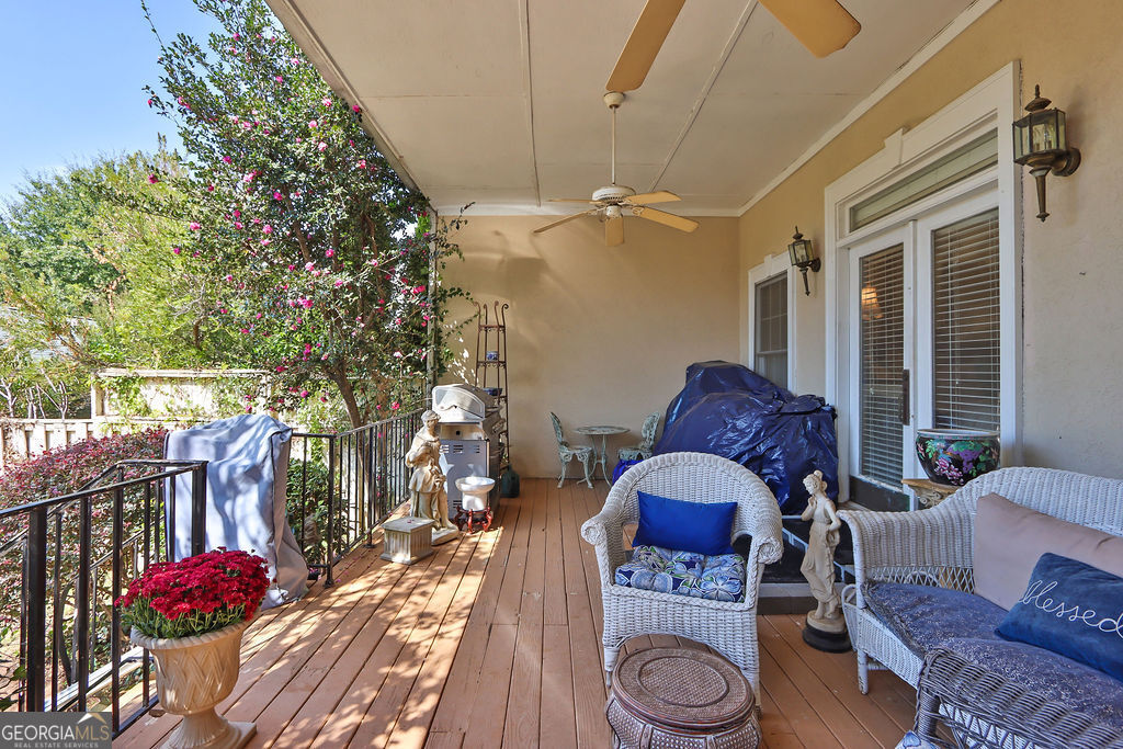 River Knoll - Residential
