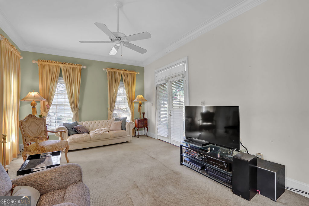 River Knoll - Residential