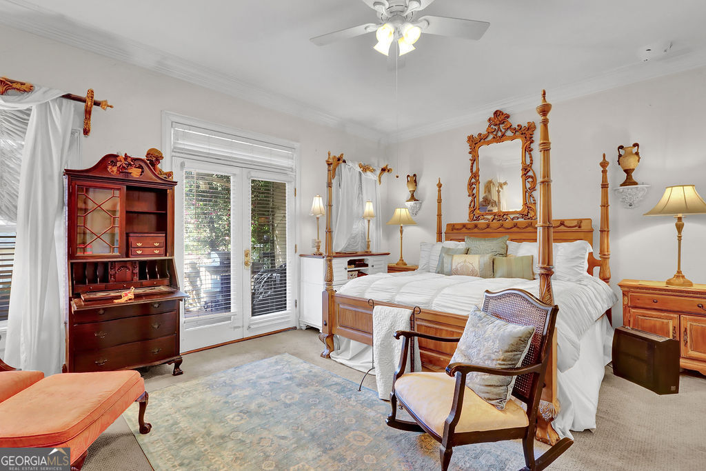 River Knoll - Residential