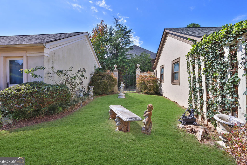 River Knoll - Residential