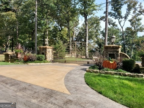 223 South Brow DR