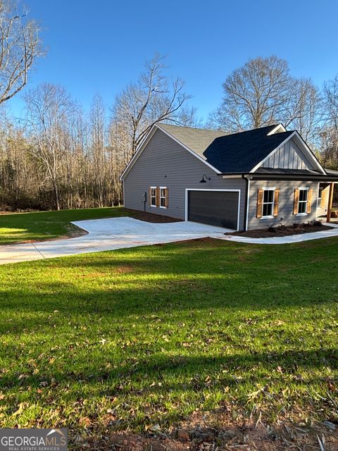 A home in Barnesville