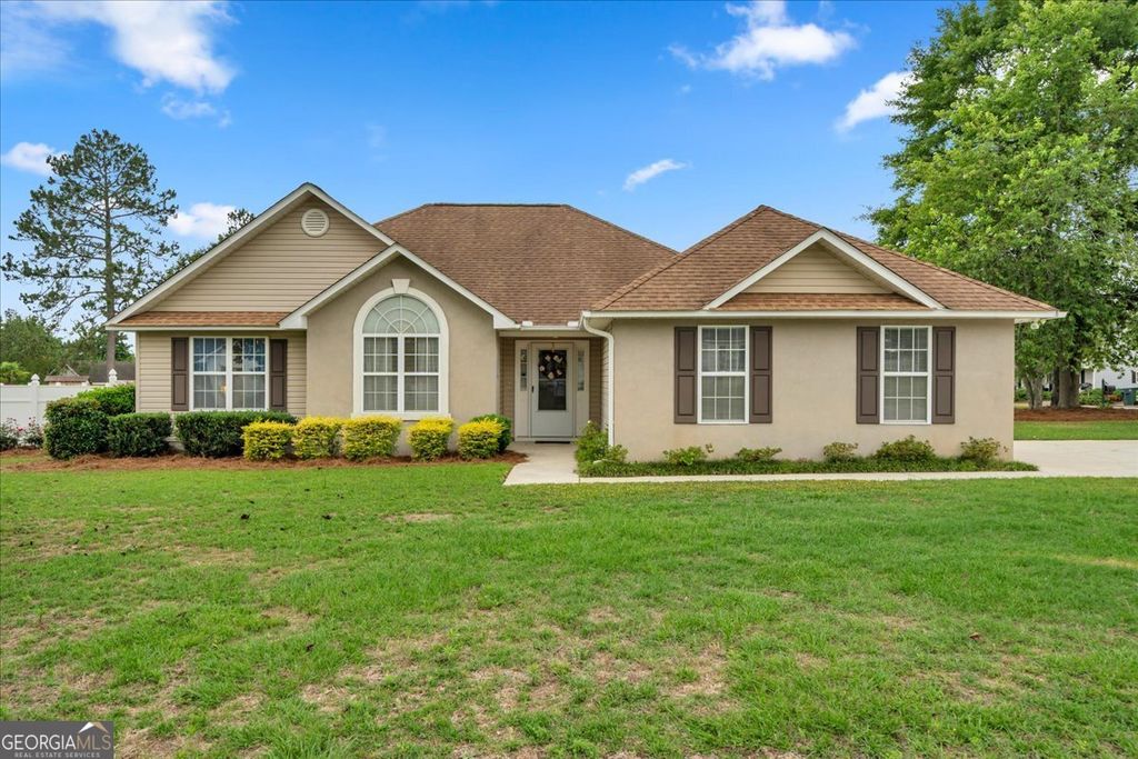 Photo of 403 Westchester Drive, Dublin, GA 31021 (MLS # 10763921)