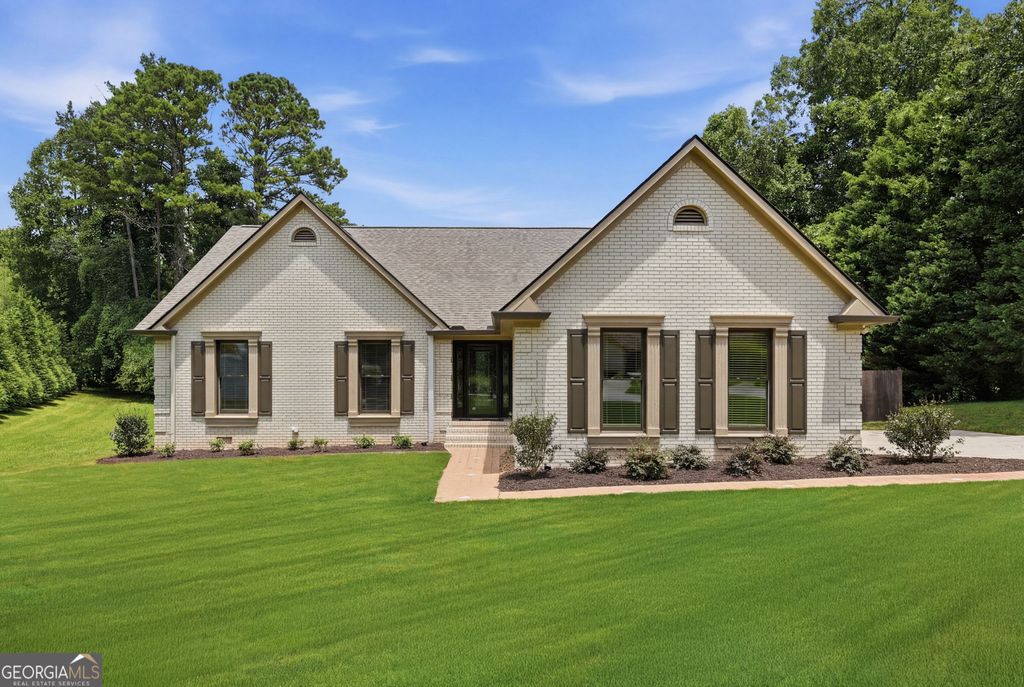 Photo of 3600 Quail Creek Drive, Buford, GA 30519 (MLS # 10808301)