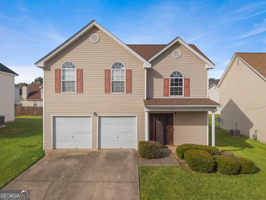 Photo of 1261 Partridge Lane, Riverdale, GA 30296 (MLS # 10882374)