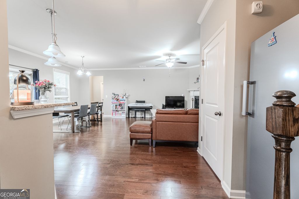 Photo of 801 Village Field Court, Suwanee, GA 30024 (MLS # 10696415)