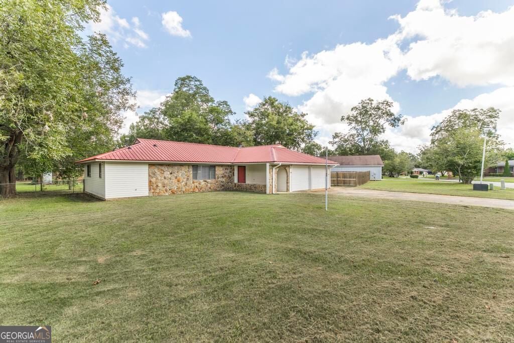 120 Haag DR
