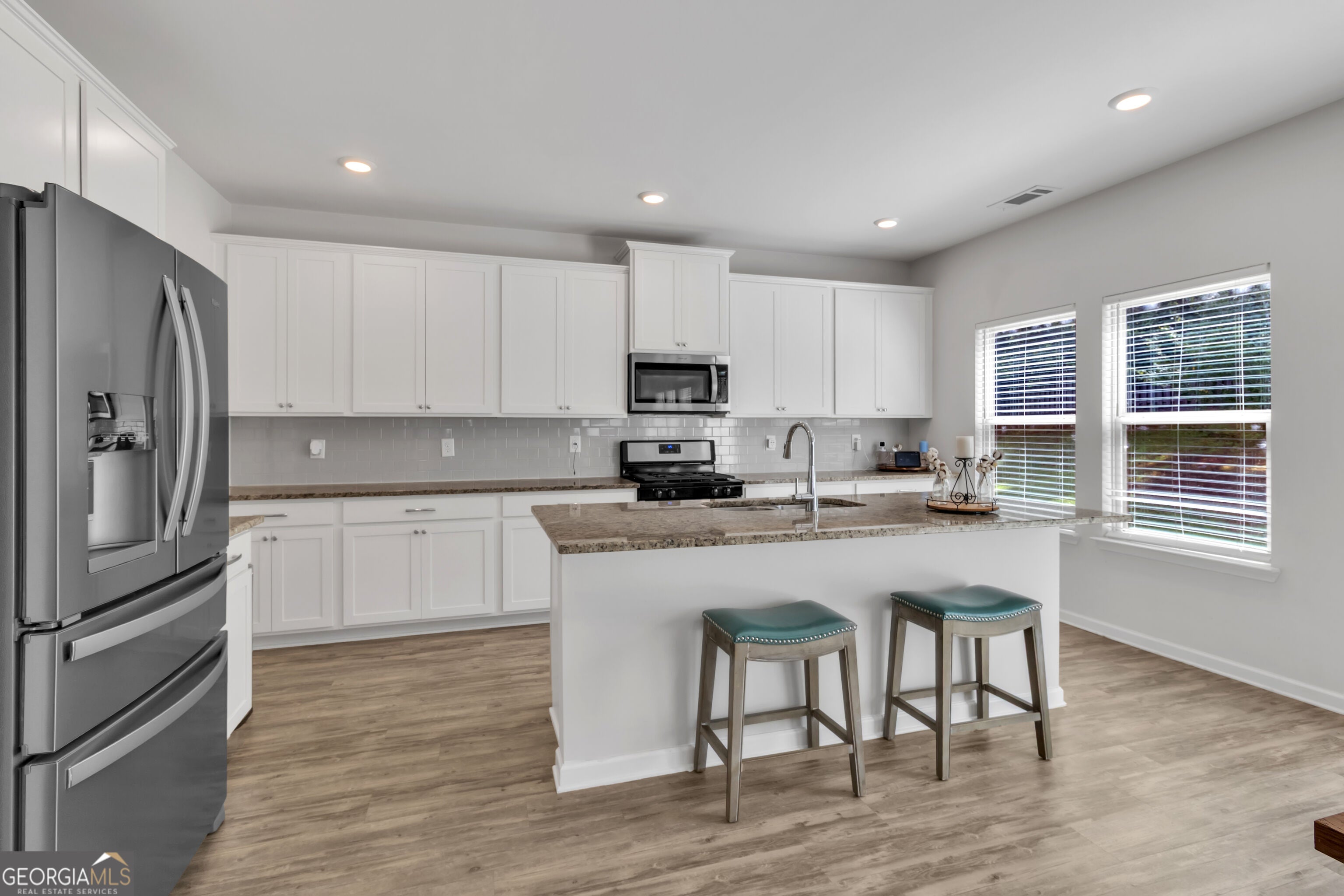 3527 Argent WAY
