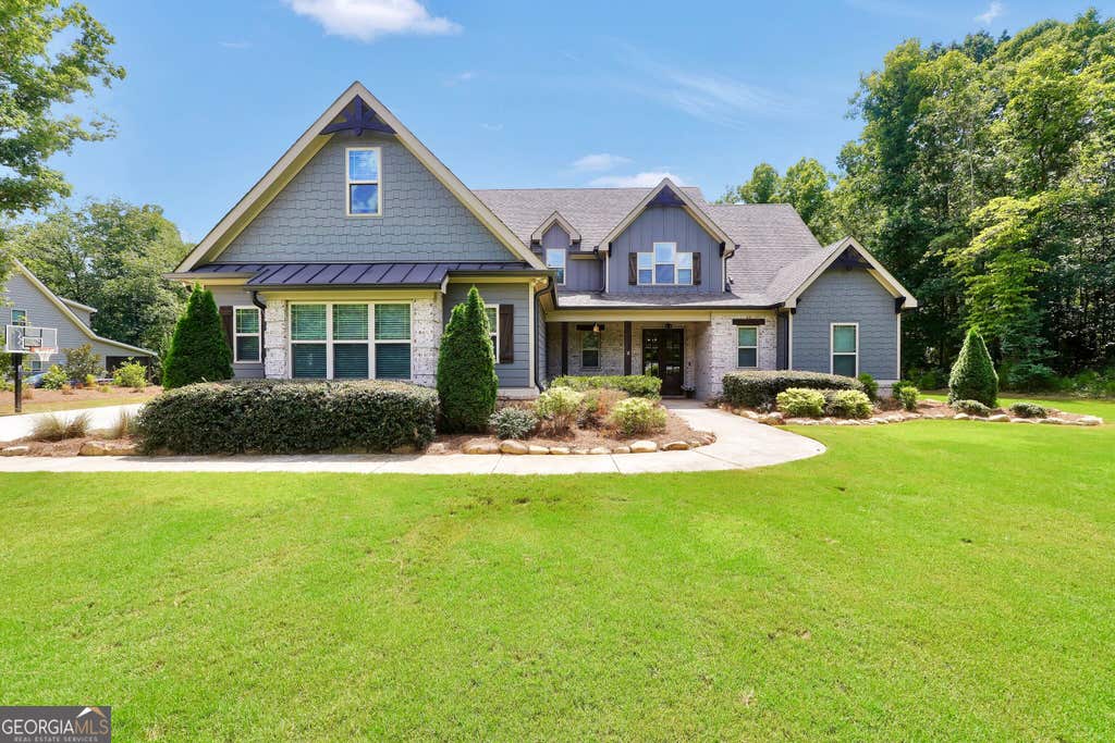 Photo of 131 N Belmont Way, Forsyth, GA 31029 (MLS # 10826807)