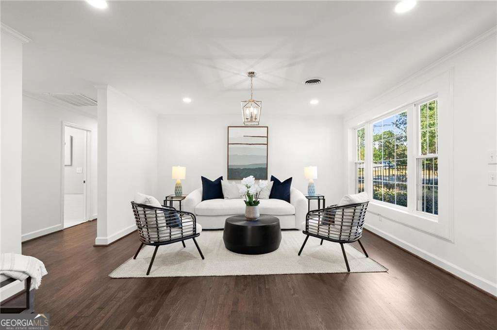Woodland Hills - Residential