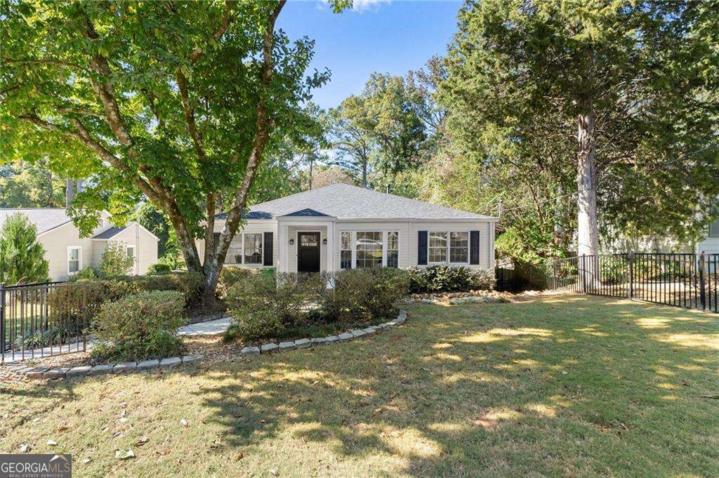 Woodland Hills - Residential