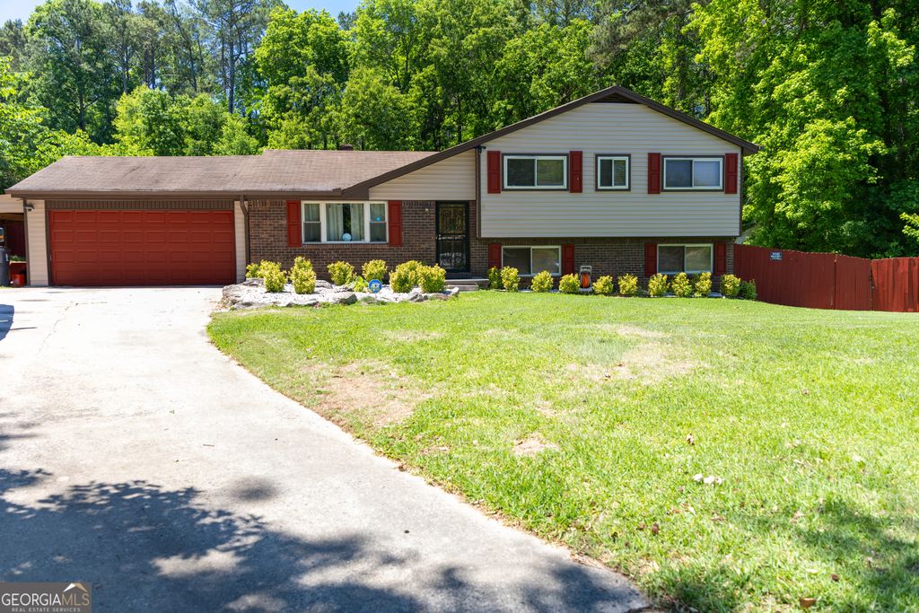Photo of 2529 Weston Court, Morrow, GA 30260 (MLS # 10756577)