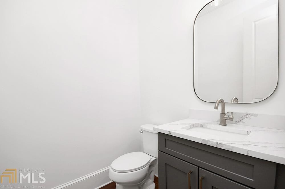 West Main Townhomes - Residential