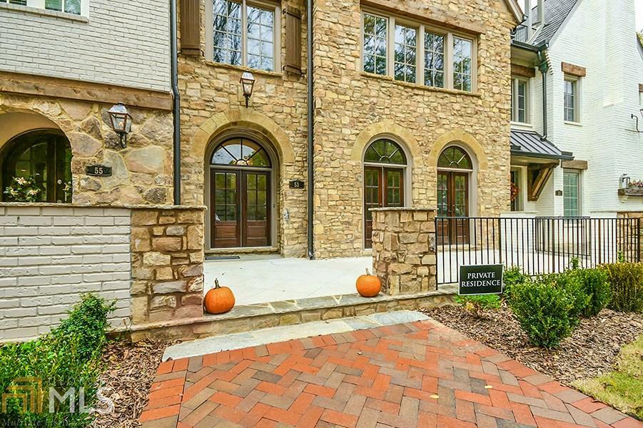 West Main Townhomes - Residential