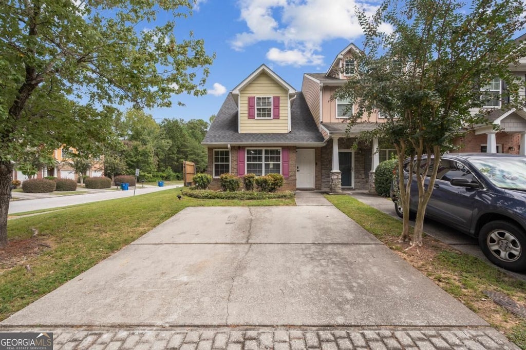Photo of 2675 Haligan Point, Riverdale, GA 30296 (MLS # 10855236)