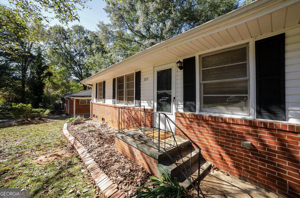 225 Knottingham DR