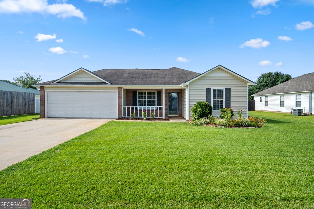 Photo of 115 Wynfield Lane, Bonaire, GA 31005 (MLS # 10810238)