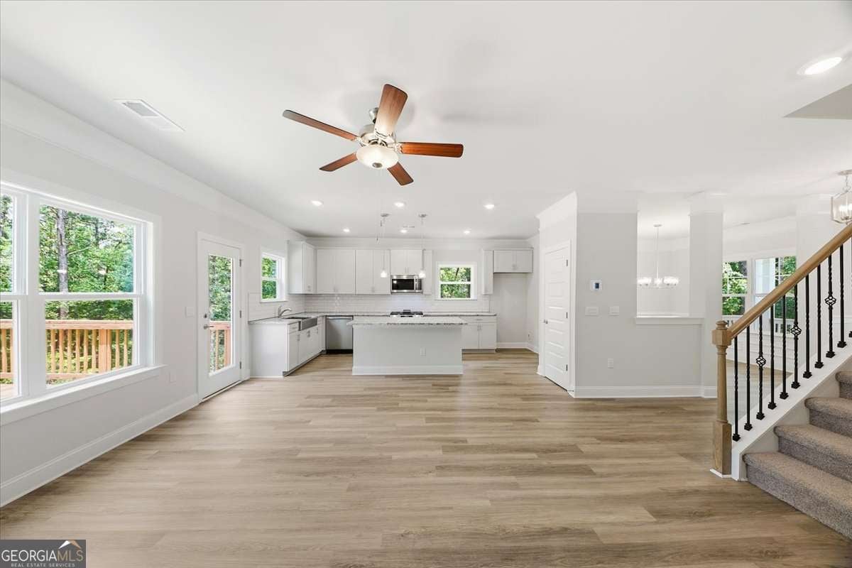 3315 Trevi TRL