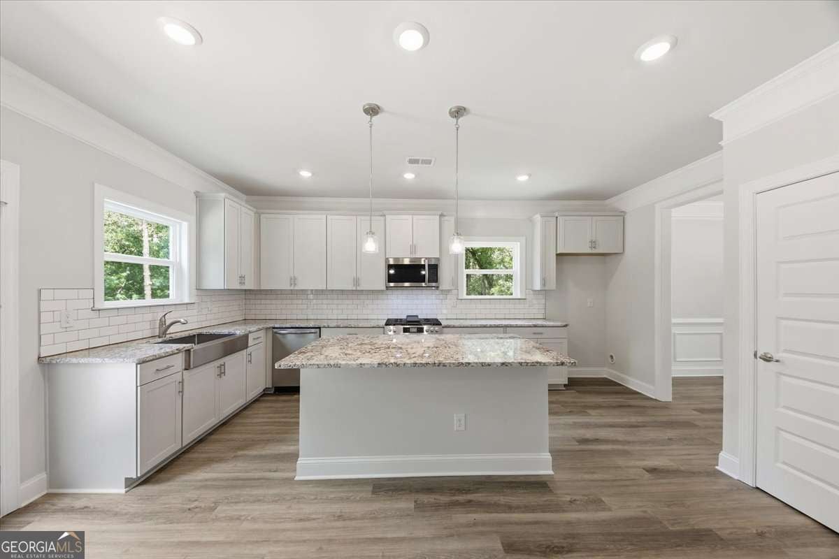 3315 Trevi TRL