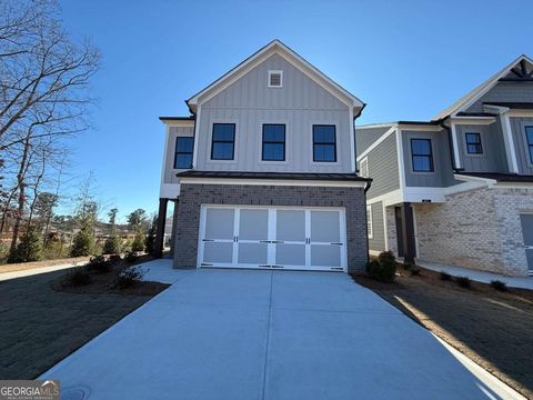 Photo of 923 Crestmanor Drive, Marietta, GA 30008 (MLS # 10675259)
