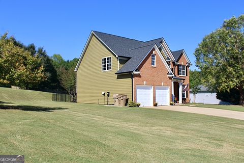 A home in Hoschton