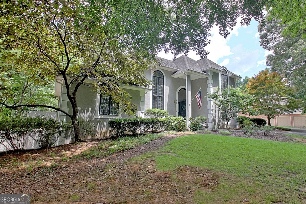 Photo of 8554 Shoreline Drive, Jonesboro, GA 30236 (MLS # 10799043)