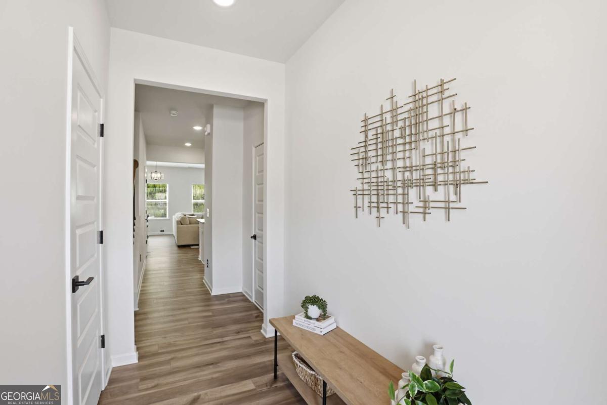 263 Dupont DR